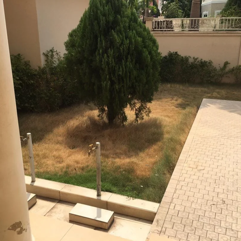Villa à vendre EREVAN Cotonou - BENIN-IMMO