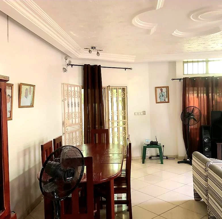 Villa à vendre Mènontin Cotonou - BENIN-IMMO