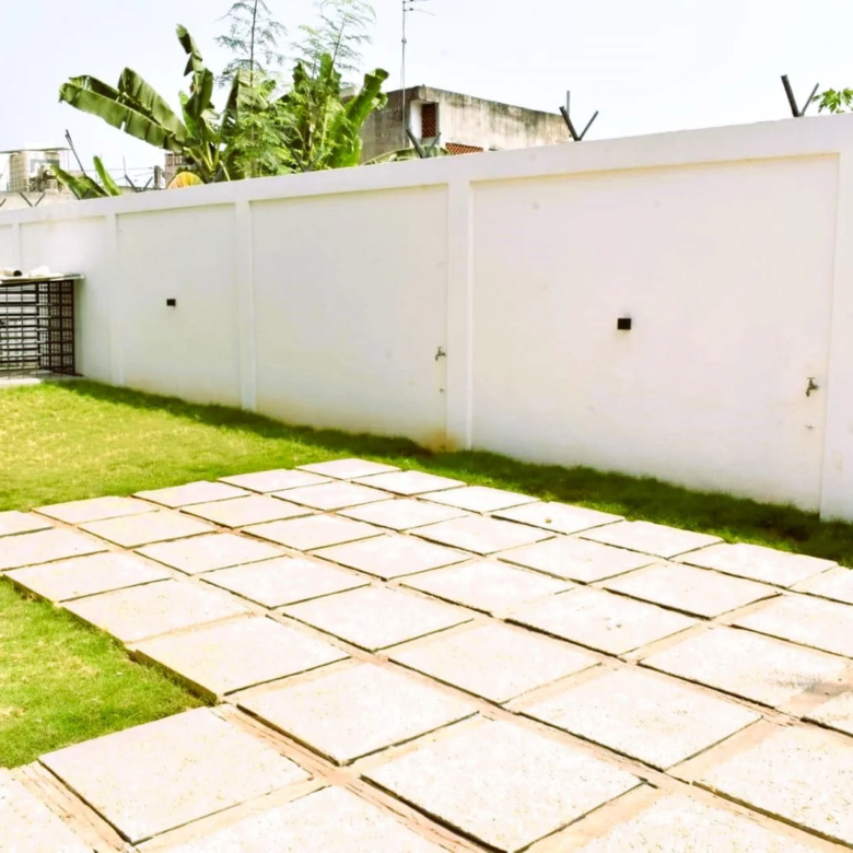 Location villa meublée à Kouhounou Cotonou - BENIN-IMMO