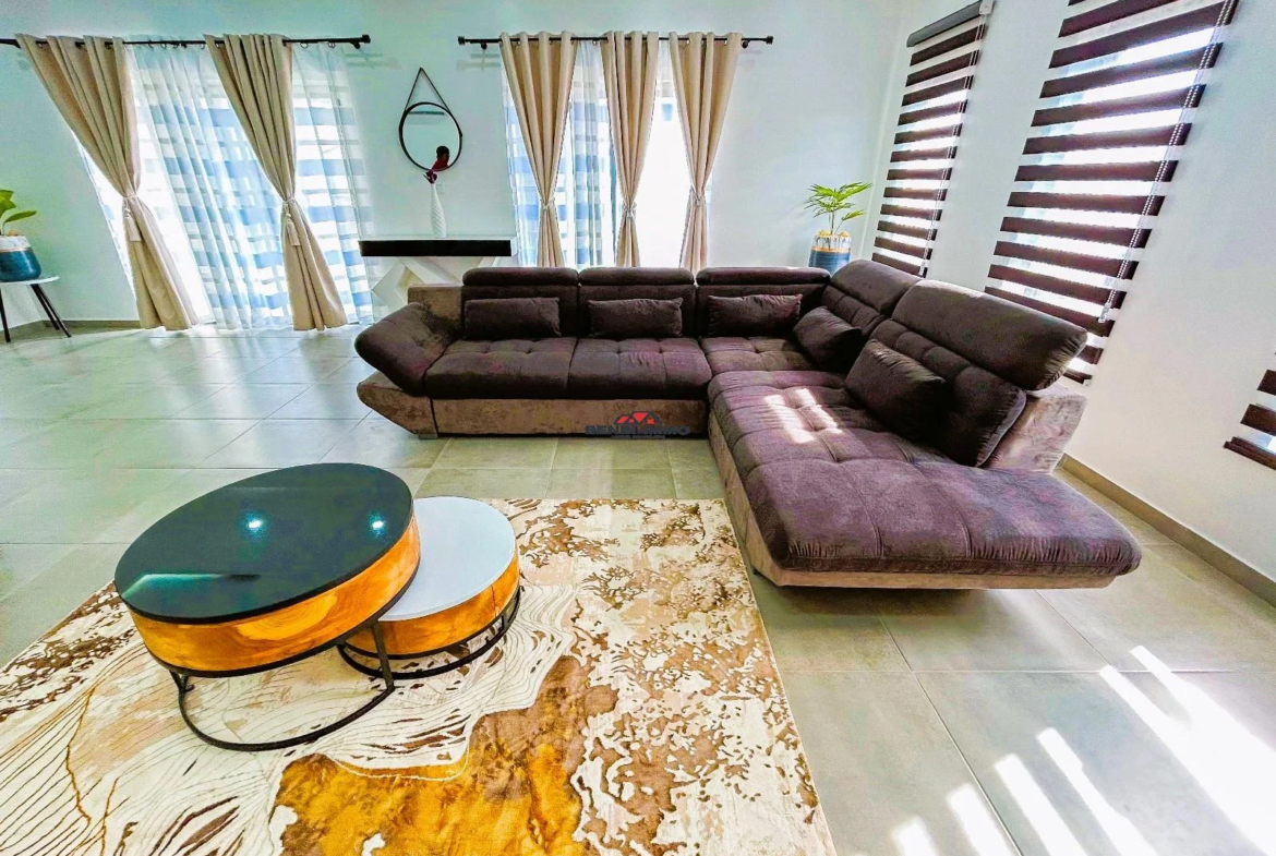 Luxueux Appartement Meublé à Fidjrossè Cotonou - BENIN-IMMO