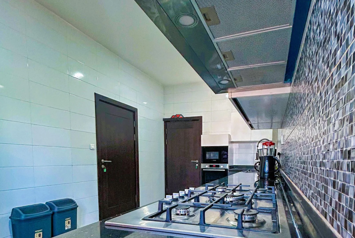 Luxueux Appartement Meublé à Fidjrossè Cotonou - BENIN-IMMO
