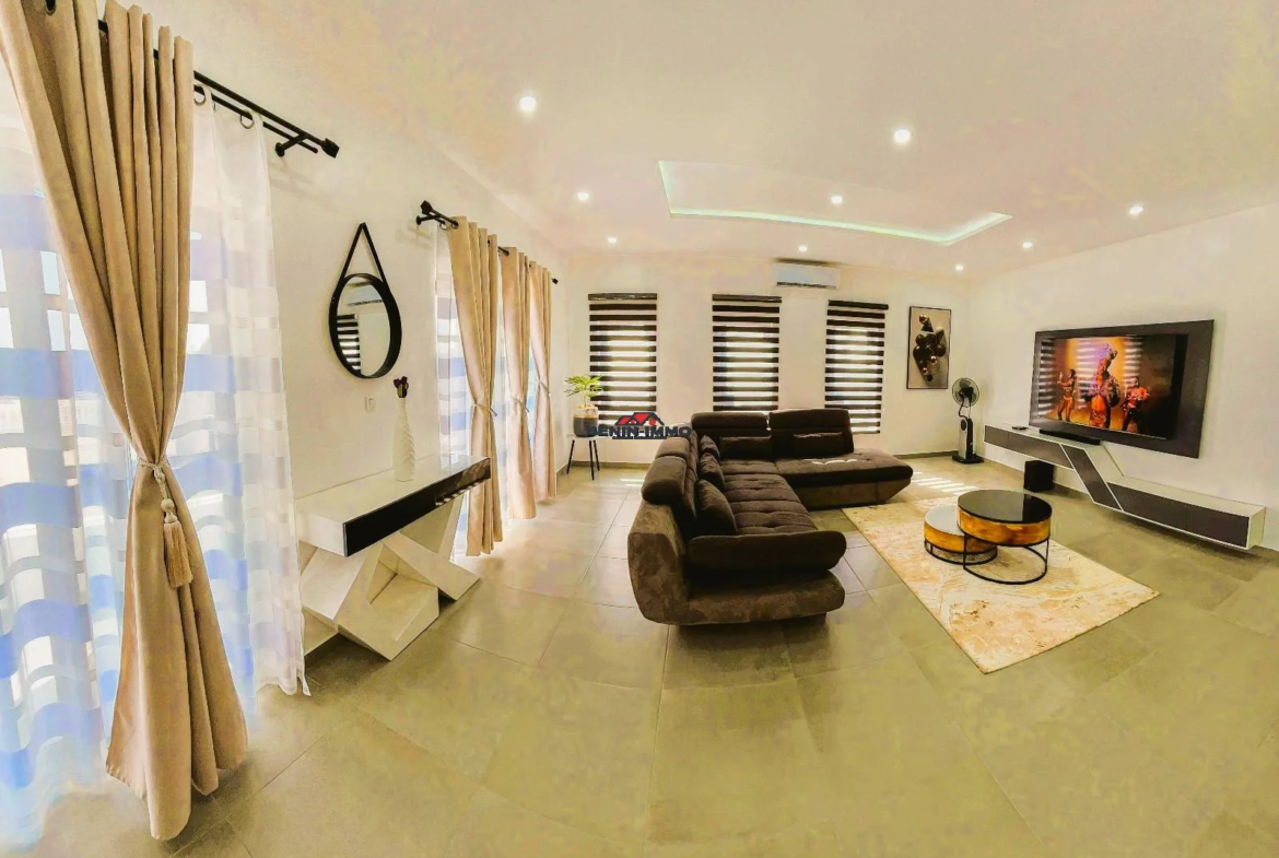 Luxueux Appartement Meublé à Fidjrossè Cotonou - BENIN-IMMO