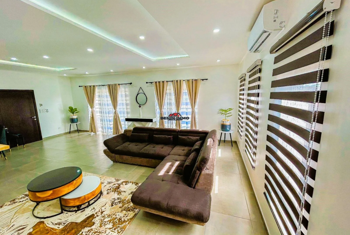 Luxueux Appartement Meublé à Fidjrossè Cotonou - BENIN-IMMO