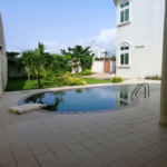 Belle villa avec piscine à louer à Les Cocotiers - BENIN-IMMO