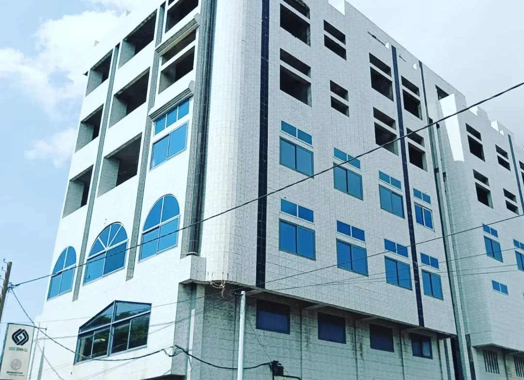 Deux immeubles R5 a vendre a Cotonou Dantokpa