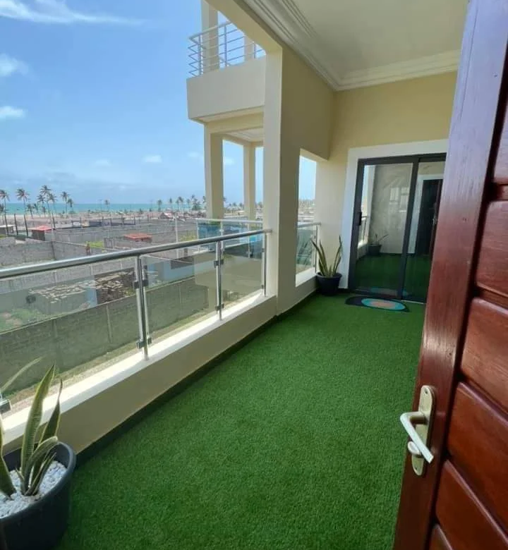 Appartement meublé 2 chambres à louer à Fidjrossè Togbin Plage - BENIN-IMMO