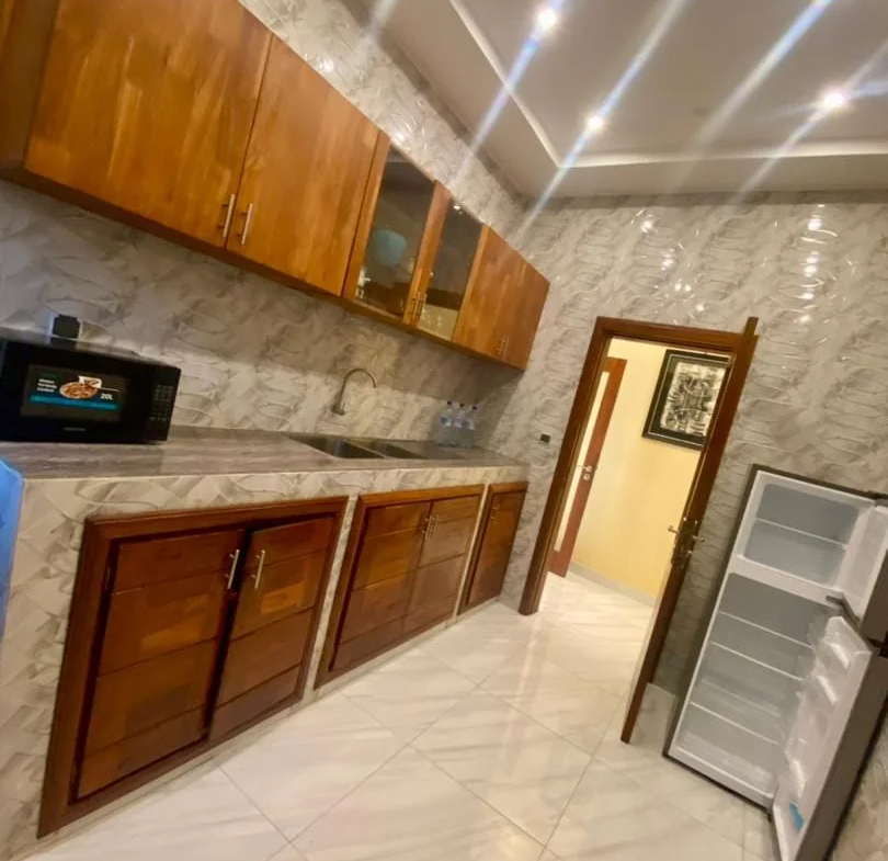 Appartements de 2 chambres salon meublés à Fidjrossè - BENIN-IMMO