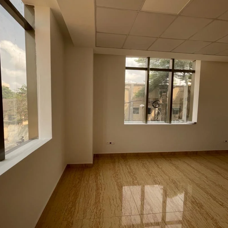 Bureaux Modernes à Louer dans un Immeuble Neuf à Cotonou Ganhi - BENIN-IMMO