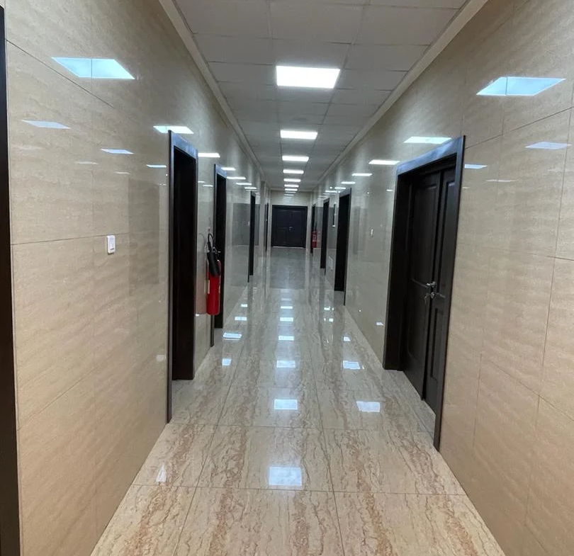 Bureaux Modernes à Louer dans un Immeuble Neuf à Cotonou Ganhi - BENIN-IMMO