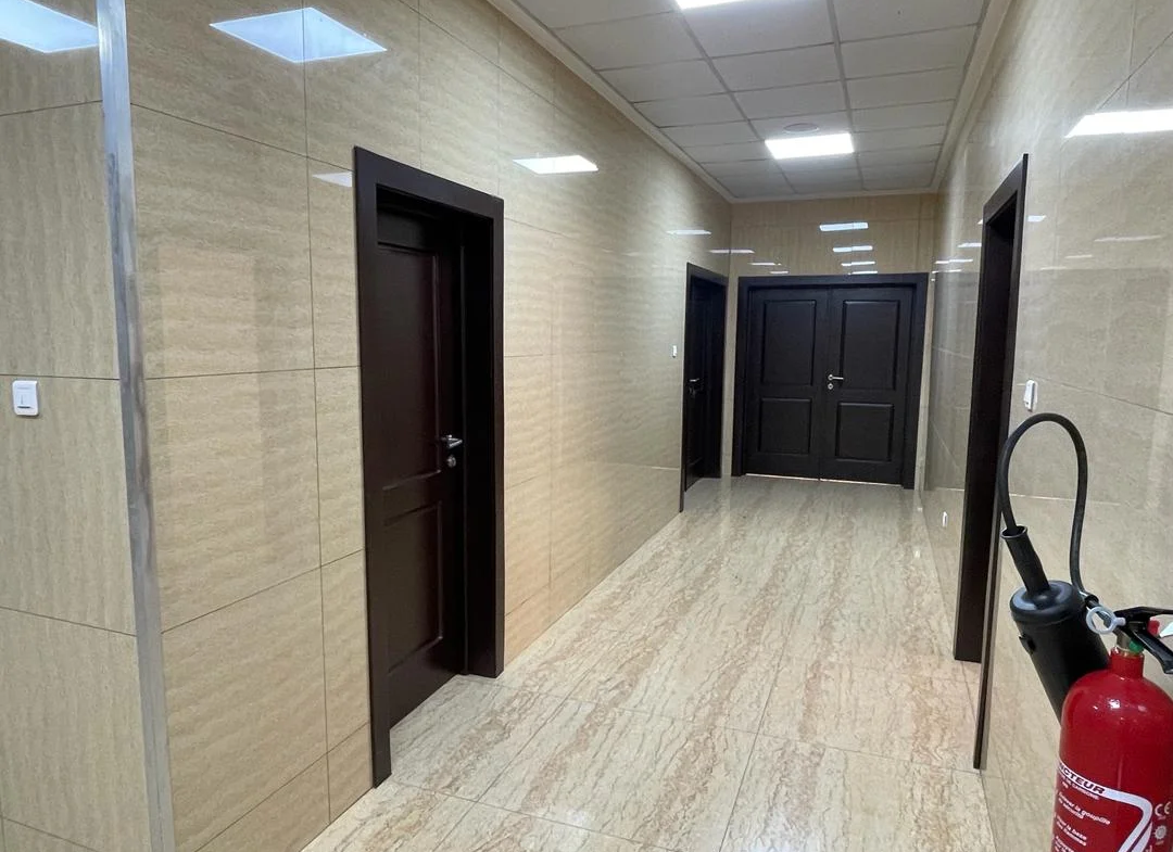Bureaux Modernes à Louer dans un Immeuble Neuf à Cotonou Ganhi - BENIN-IMMO