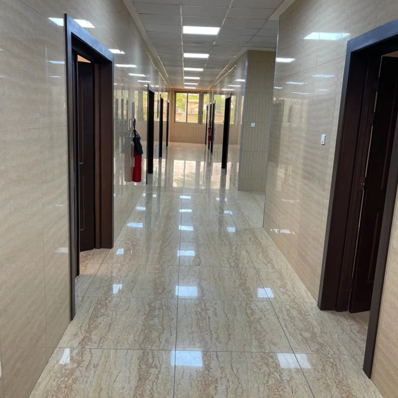 Bureaux Modernes à Louer dans un Immeuble Neuf à Cotonou Ganhi - BENIN-IMMO