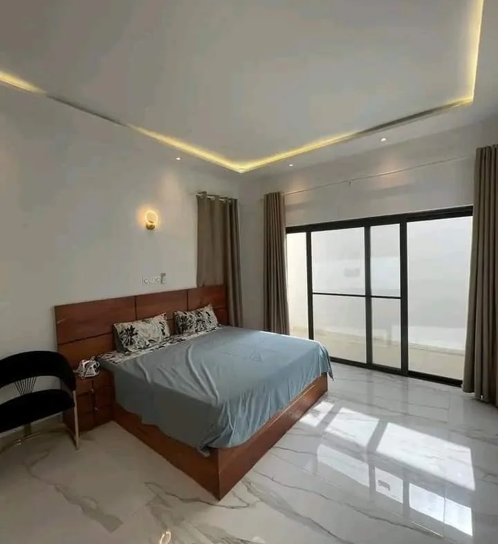 Villa Meublée de Luxe à Cotonou : Un Paradis Moderne à Akpakpa - BENIN-IMMO