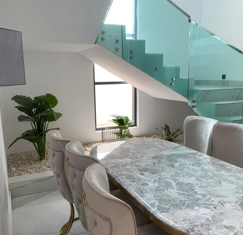 Villa Meublée de Luxe à Cotonou : Un Paradis Moderne à Akpakpa - BENIN-IMMO