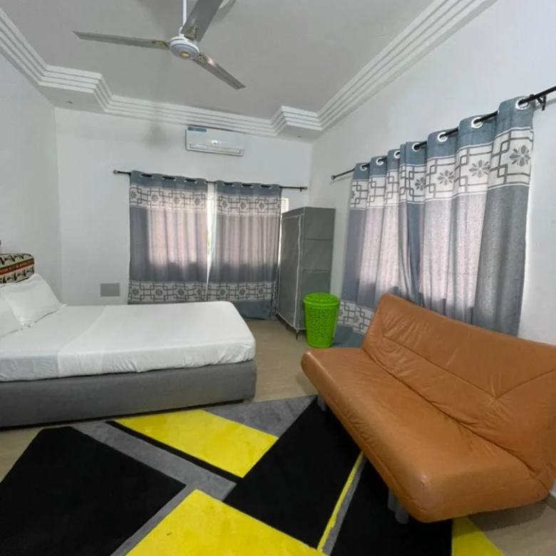 Chambre-Salon Meublés à Louer à Togbin Plage - BENIN-IMMO
