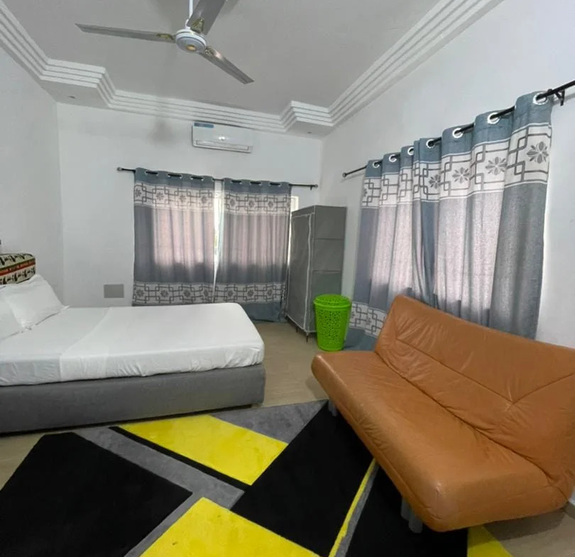 Chambre-Salon Meublés à Louer à Togbin Plage - BENIN-IMMO
