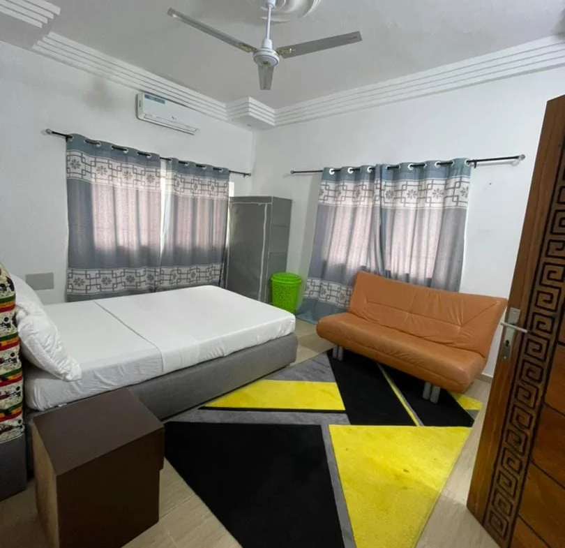 Chambre-Salon Meublés à Louer à Togbin Plage - BENIN-IMMO