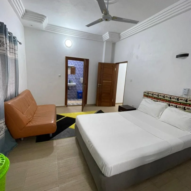 Chambre-Salon Meublés à Louer à Togbin Plage - BENIN-IMMO