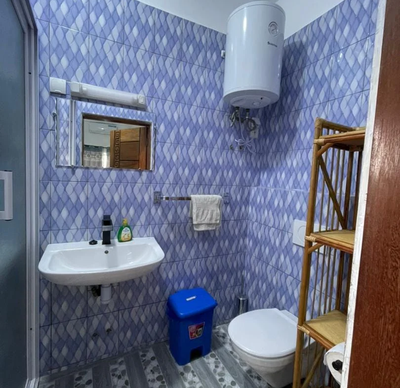 Chambre-Salon Meublés à Louer à Togbin Plage - BENIN-IMMO