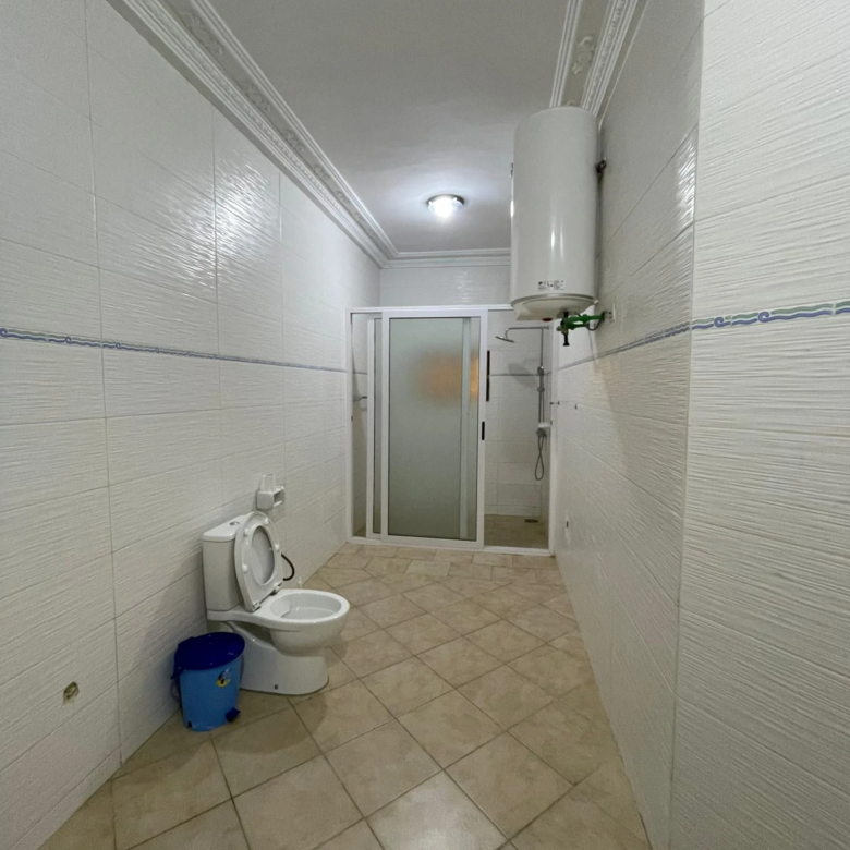 Appartement Meublé de 5 Chambres Fidjrossè Plage - BENIN-IMMO