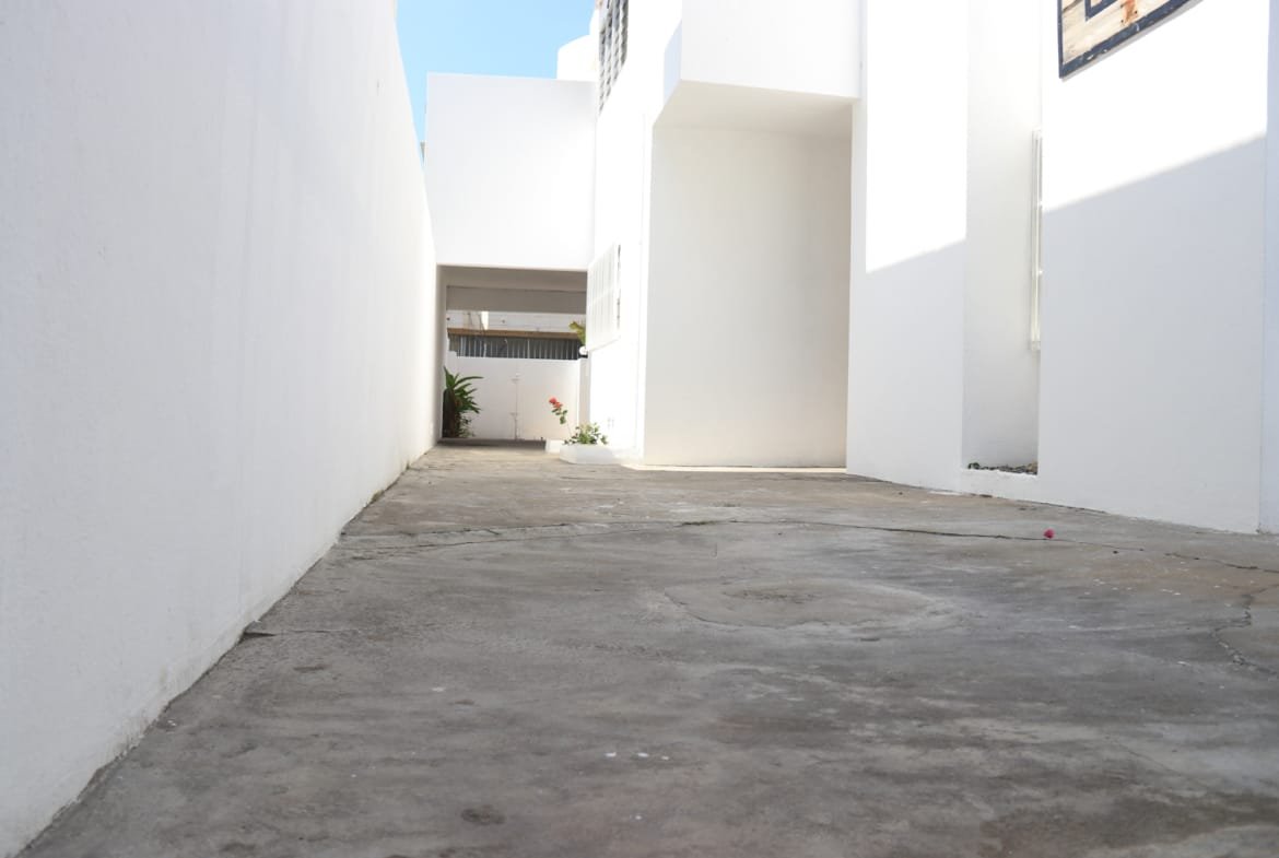 Villa 4 chambres à vendre à Haie Vive Cotonou - BENIN-IMMO