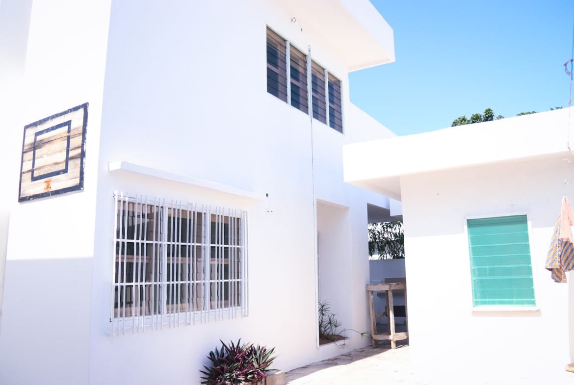 Villa 4 chambres à vendre à Haie Vive Cotonou - BENIN-IMMO