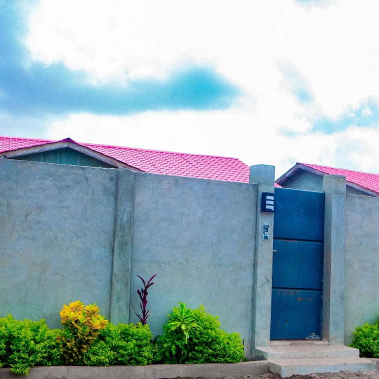 Villa à Vendre à Ouèdo Côté Yayi Boni - Nouvelle Construction - BENIN-IMMO