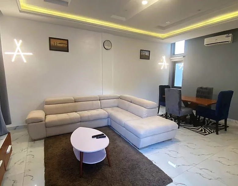 Appartement meublé 2 chambres à louer à Zogbo - BENIN-IMMO