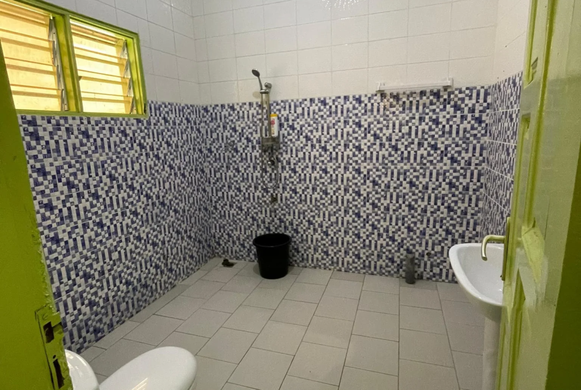 Appartement meublé 3 chambres à Fidjrossè Plage - BENIN-IMMO