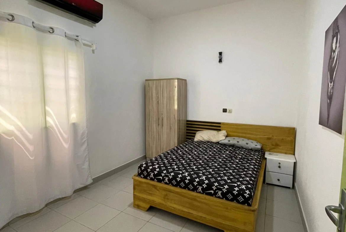 Appartement meublé 3 chambres à Fidjrossè Plage - BENIN-IMMO