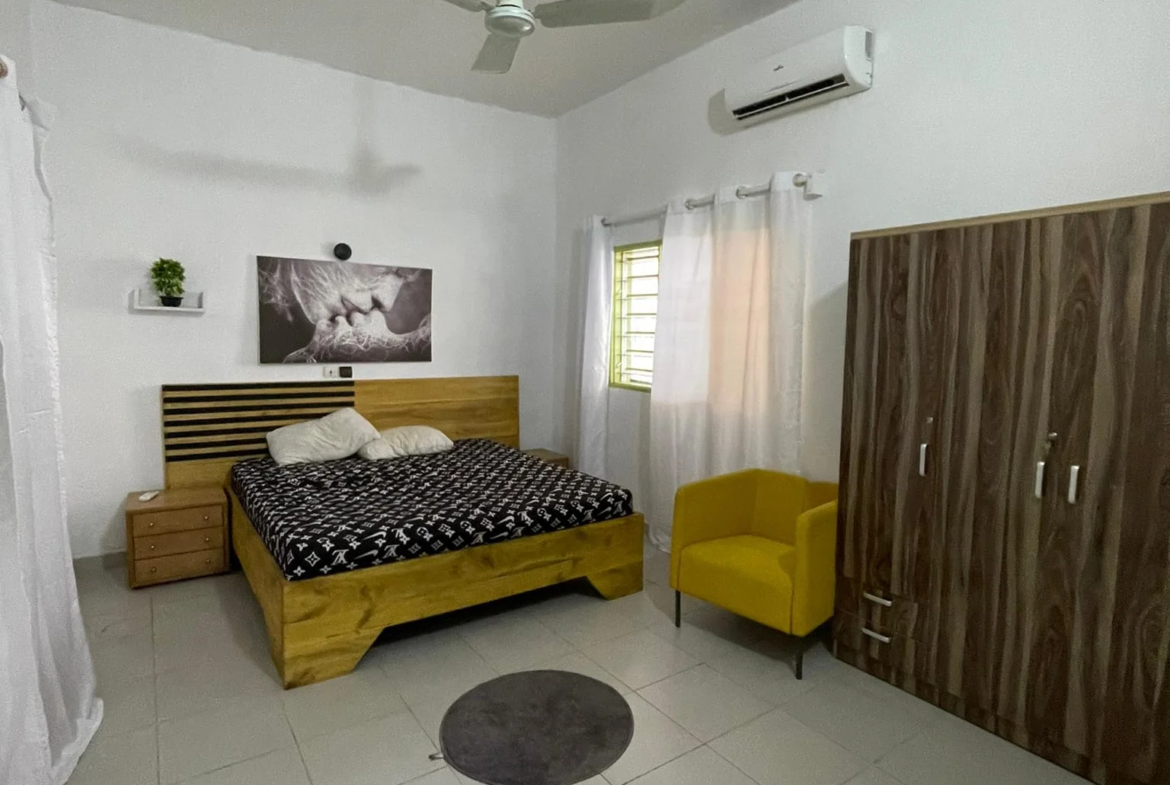 Appartement meublé 3 chambres à Fidjrossè Plage - BENIN-IMMO