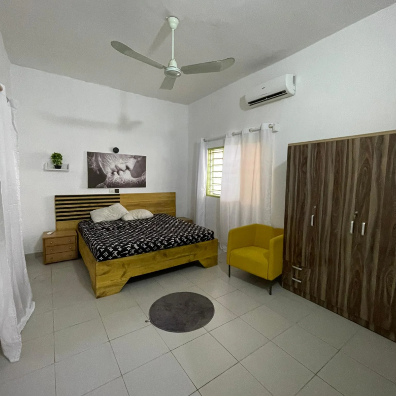 Appartement meublé 3 chambres à Fidjrossè Plage - BENIN-IMMO