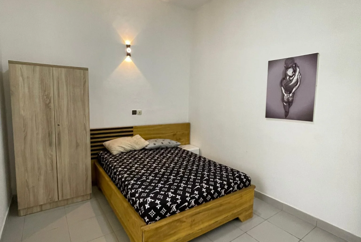 Appartement meublé 3 chambres à Fidjrossè Plage - BENIN-IMMO