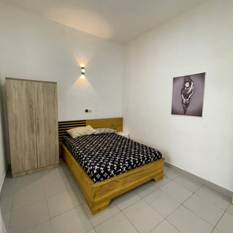 Appartement meublé 3 chambres à Fidjrossè Plage - BENIN-IMMO