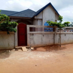 Villa T3 à vendre à Calavi Akassato, rue de la CLCAM - BENIN-IMMO