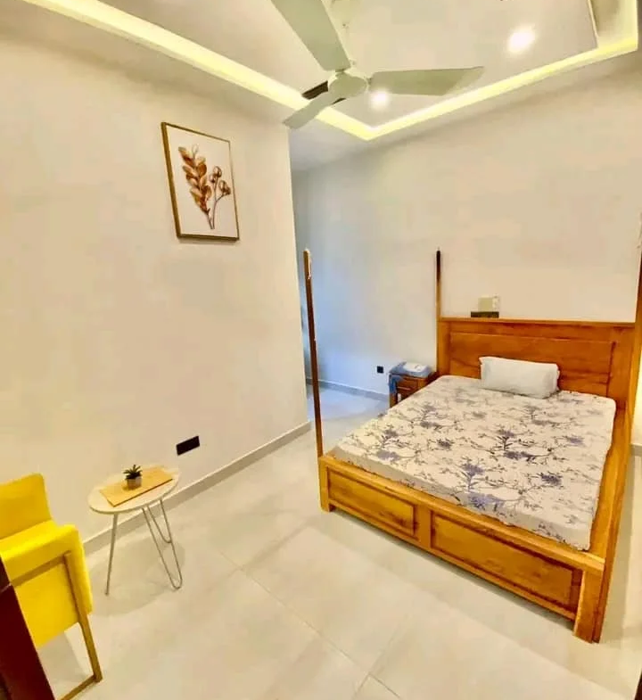 Villa meublée de 3 chambres à louer à Calavi Womey - BENIN-IMMO