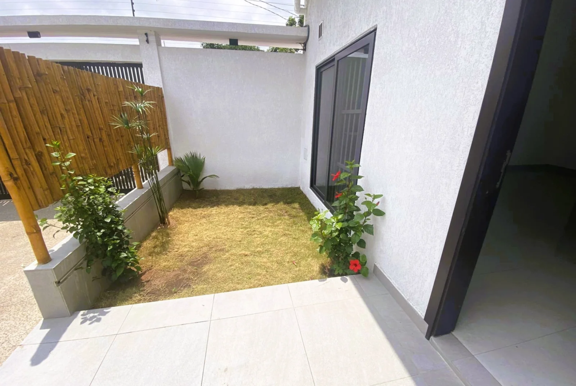 Studios Meublés de Prestige à Cadjèhoun - BENIN-IMMO