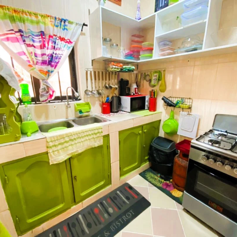 Appartement Meublé 3 Chambres Salon à Louer à Fidjrossè - BENIN-IMMO