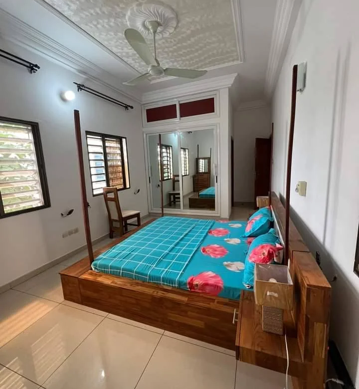 Appartement Meublé de 3 Chambres à Louer – Fidjrossè Togbin Plage - BENIN-IMMO