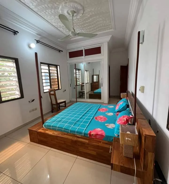 Appartement Meublé de 3 Chambres à Louer – Fidjrossè Togbin Plage - BENIN-IMMO