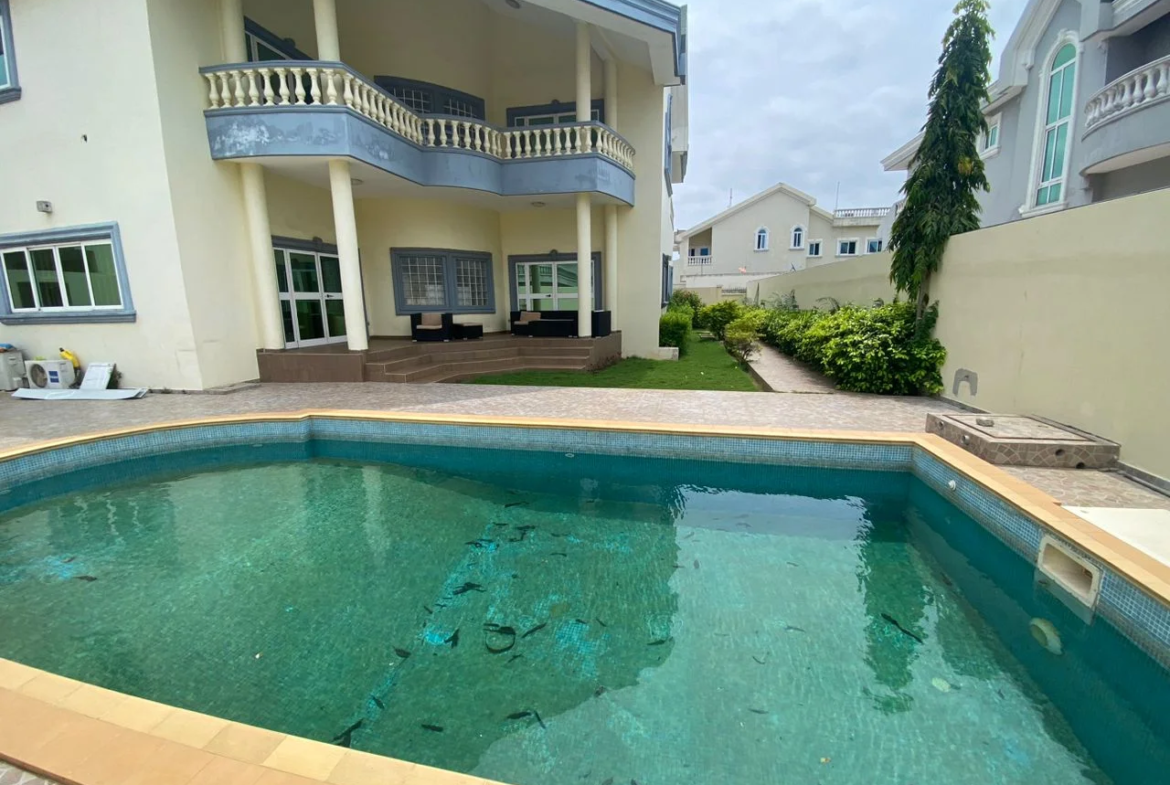 Villa Duplex de Luxe à Vendre – Akpakpa Cité CEN-SAD - BENIN-IMMO