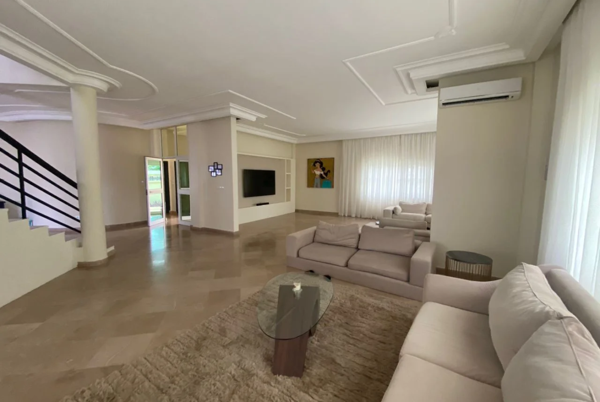 Villa Duplex de Luxe à Vendre – Akpakpa Cité CEN-SAD - BENIN-IMMO