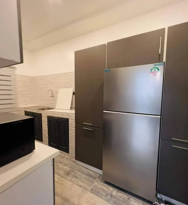 Appartement Meublé de 3 Pièces à Louer à Fidjrossè - BENIN-IMMO