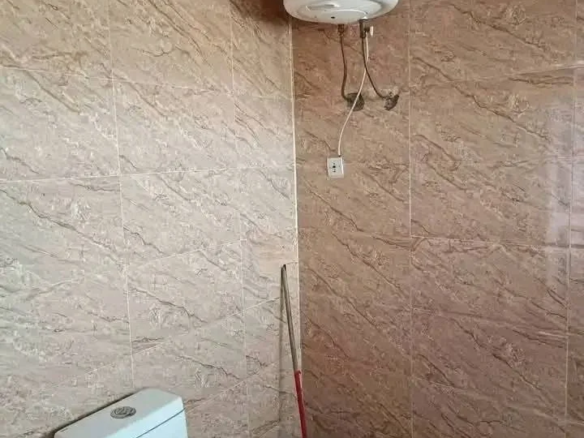 584