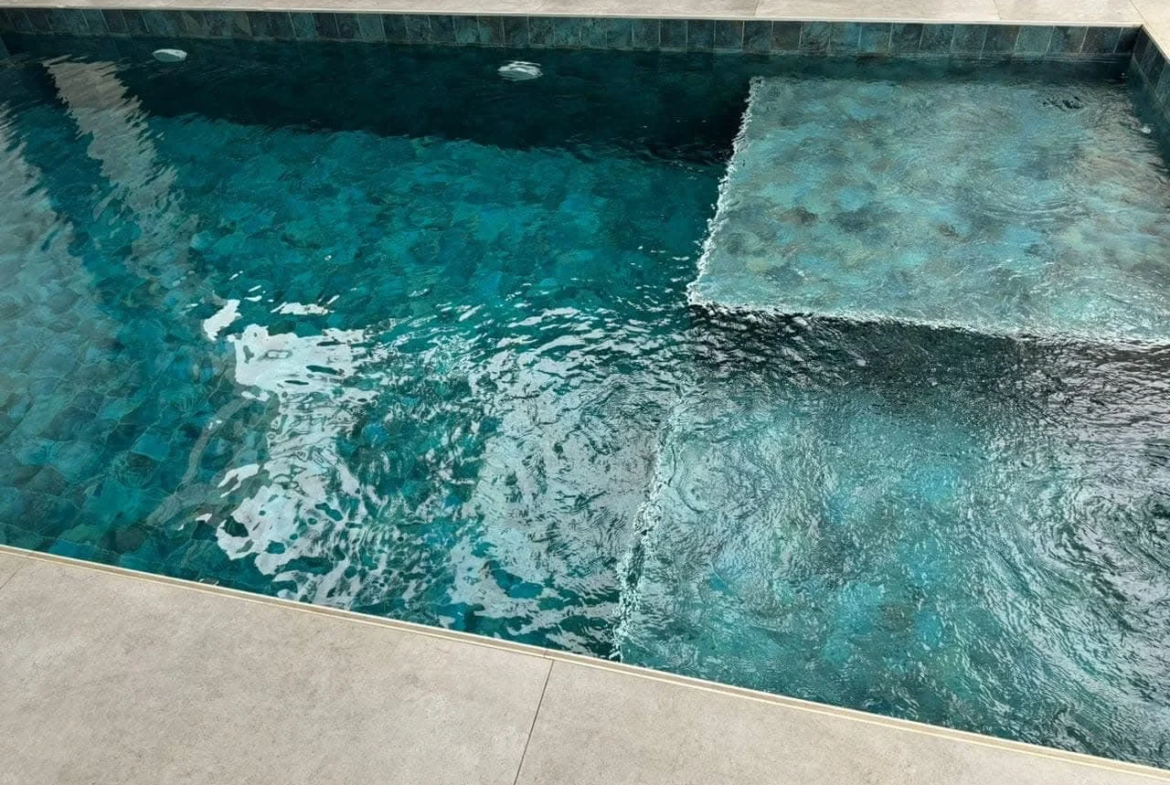 Villa Meublée Luxueuse à Louer à Cotonou – Fidjrossè Plage - BENIN-IMMO
