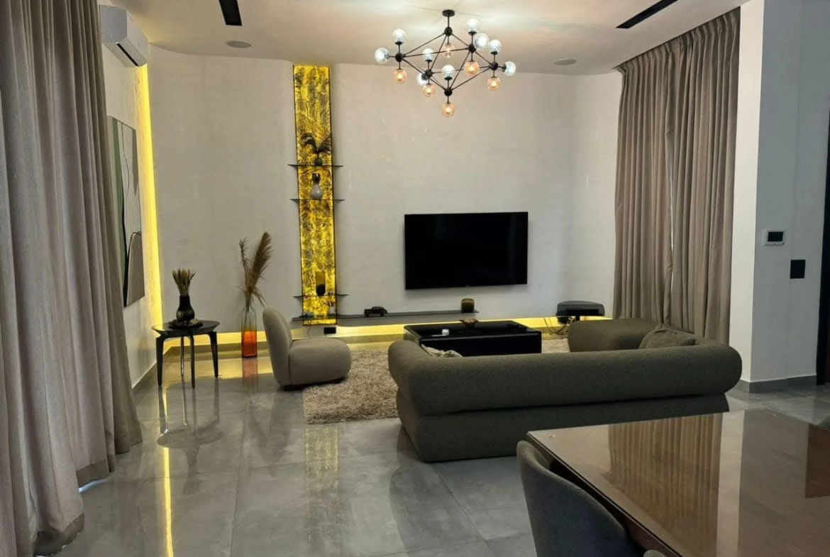 Villa Meublée Luxueuse à Louer à Cotonou – Fidjrossè Plage - BENIN-IMMO