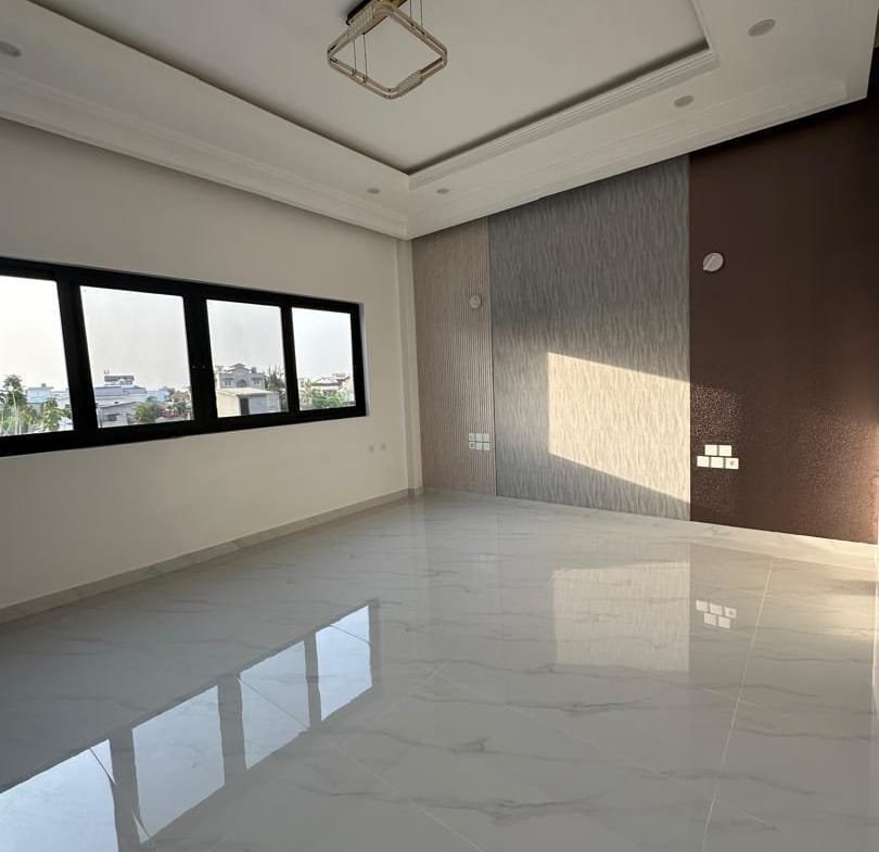 A Vendre : Deux Villas Modernes avec Piscine et vue sur mer à Fidjrossè Plage - BENIN-IMMO