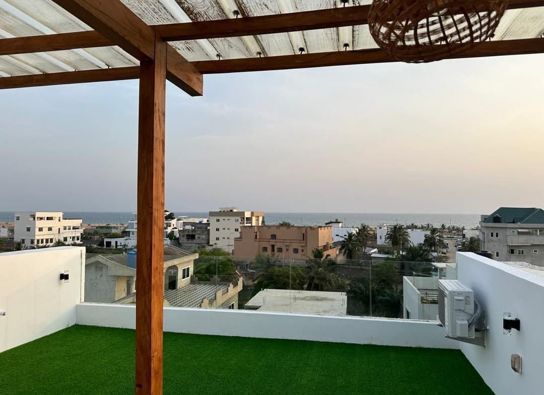 A Vendre : Deux Villas Modernes avec Piscine et vue sur mer à Fidjrossè Plage - BENIN-IMMO