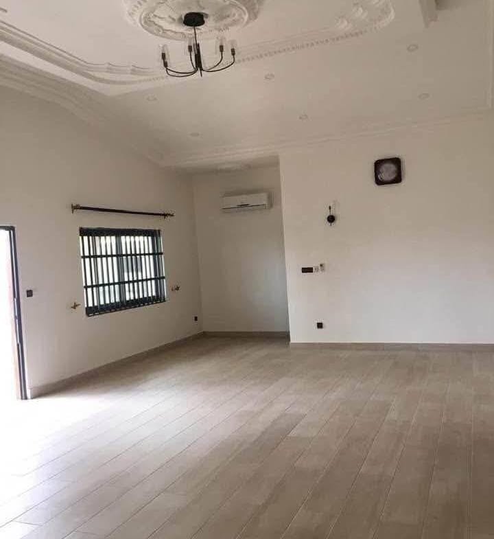 Appartement de 4 Chambres à Louer à Haie-Vive - Cotonou - BENIN-IMMO