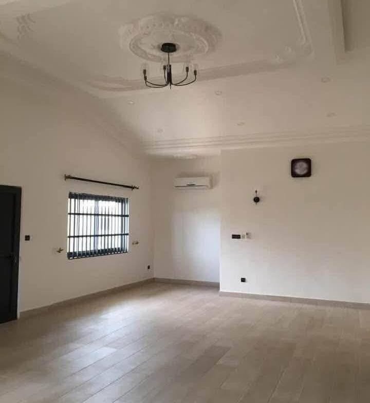 Appartement de 4 Chambres à Louer à Haie-Vive - Cotonou - BENIN-IMMO