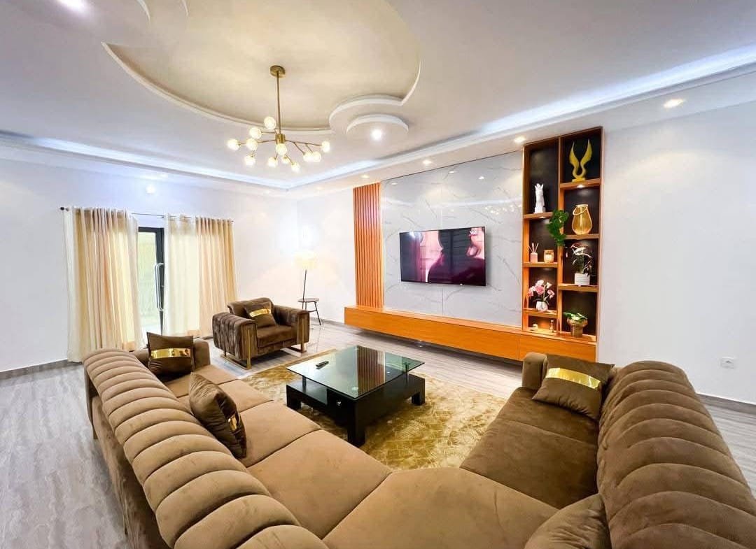 Appartements Meublés à Louer à Fidjrossè Plage - BENIN-IMMO